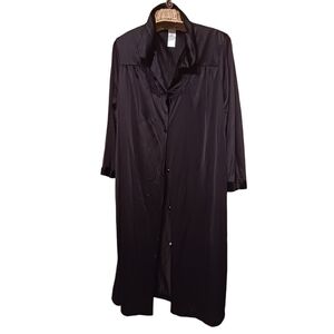 Vintage Vanity Fair Black Nylon Robe Ladies Medium 40 Silky Quiet Luxury Relax